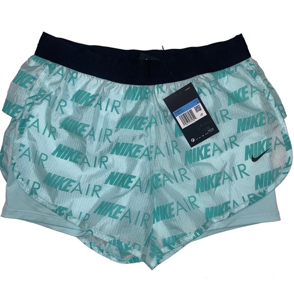 SOLD***Nike Air Womens 2 in 1 Running Shorts - Picture 1 of 3